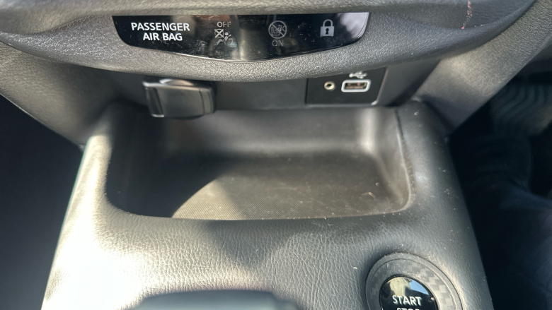 Nissan Juke 1.6 Hybrid N-Connecta 5dr Auto Hybrid Hatchback